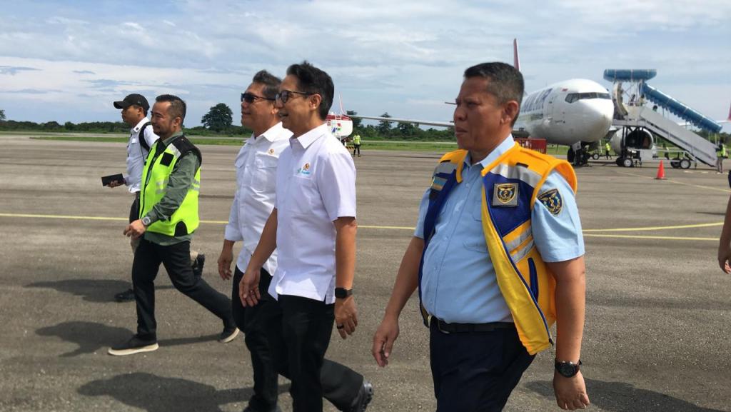 Balai Kekarantinaan Kesehatan Kelas I Kupang Sambut Menteri Kesehatan dalam Kunjungan Kerja di Sumba Barat Daya