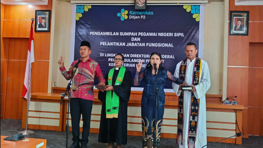 Dua ASN BKK Kelas I Kupang Ikuti Pengambilan Sumpah dan Pelantikan Jabatan Fungsional di Lingkungan Kemenkes RI