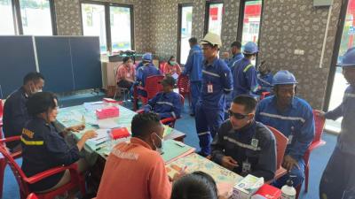 Skrining Tuberkulosis Wilayah Kerja Pelabuhan Laut Kalabahi dan Wilayah Kerja Bandar Udara Tambolaka