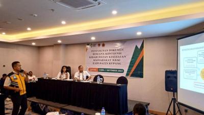 KKP KUPANG, NARASUMBER PENYUSUNAN DOKUMEN RENCANA KONTIJENSI KEDARURATAN KESEHATAN MASYARAKAT (KKM) DI KABUPATEN KUPANG