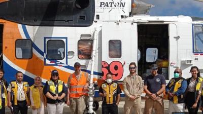 Kegiatan Pengawasan dan Pemeriksaan Helicopter C-FIZA dari Darwin